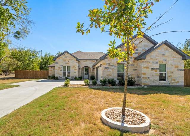 Property at 503 E 2nd St, Elgin, TX 78621, 3 beds, 2.5 baths