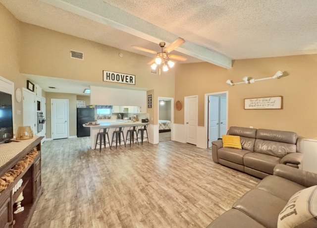 Property at 702 Pleasant Grove Rd, Elgin, TX 78621, 3 beds, 2 baths