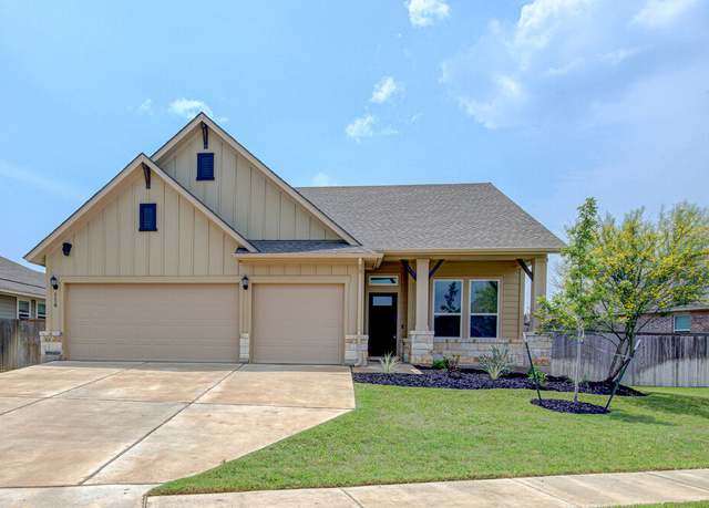 Property at 114 Joseph Hawkins Ln, Bastrop, TX 78602, 3 beds, 2.5 baths