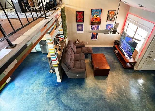 Property at 1700 Timber Ridge Dr, Austin, TX 78741, 3 beds, 2 baths