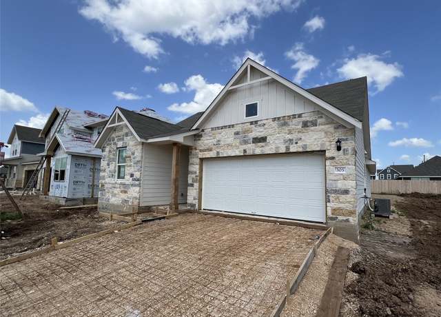 Property at 305 Willow Heights Dr, Hutto, TX 78634, 4 beds, 2 baths