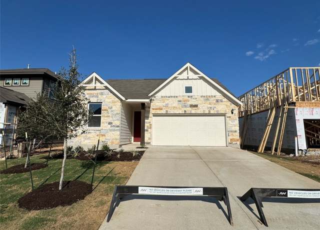 Property at 305 Willow Heights Dr, Hutto, TX 78634, 4 beds, 2 baths