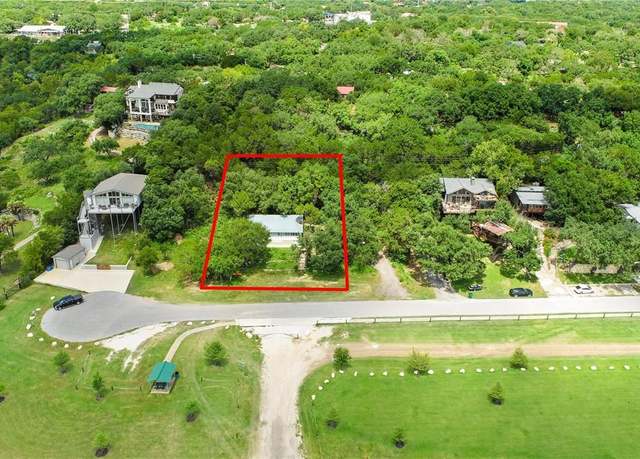 Property at 10304 Lakeside Dr, Jonestown, TX 78645, 1 bed, 1 bath