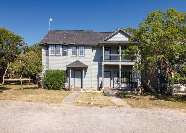 Property at 40 Deer Ridge Rd, Wimberley, TX 78676, 3 beds, 2.5 baths