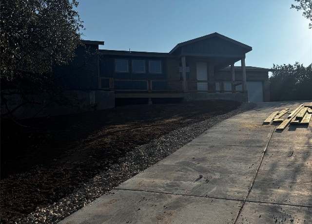 Property at 4005 Rockpark Cir, Lago Vista, TX 78645, 3 beds, 3 baths