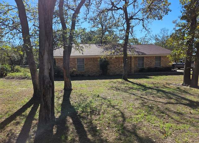 Property at 107 Sand Oak Dr, Rockdale, TX 76567, 3 beds, 2 baths