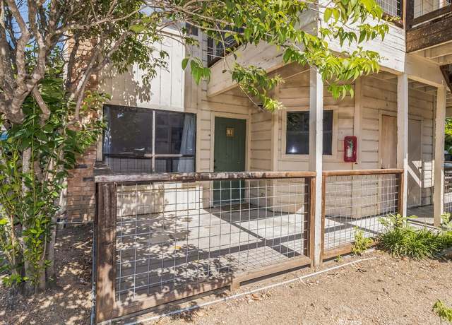 Property at 421 W San Antonio St Unit H1, San Marcos, TX 78666, 1 bed, 1 bath