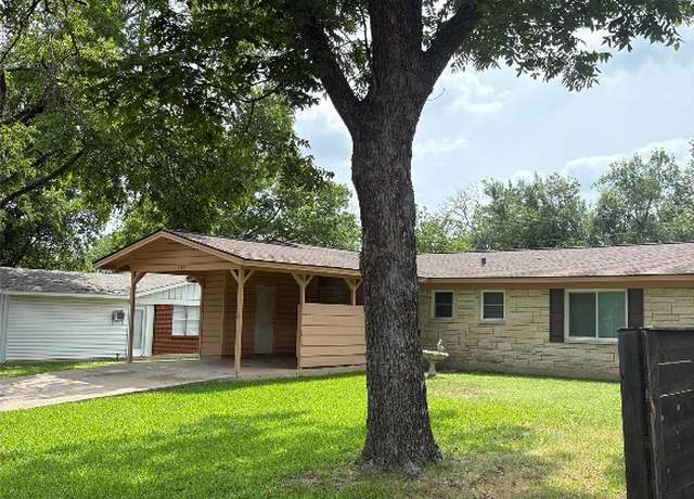 Property at 5907 Eureka Dr, Austin, TX 78745, 3 beds, 2 baths