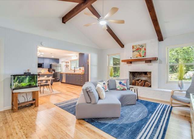 Property at 2305 Davis Ln, Austin, TX 78745, 4 beds, 2 baths