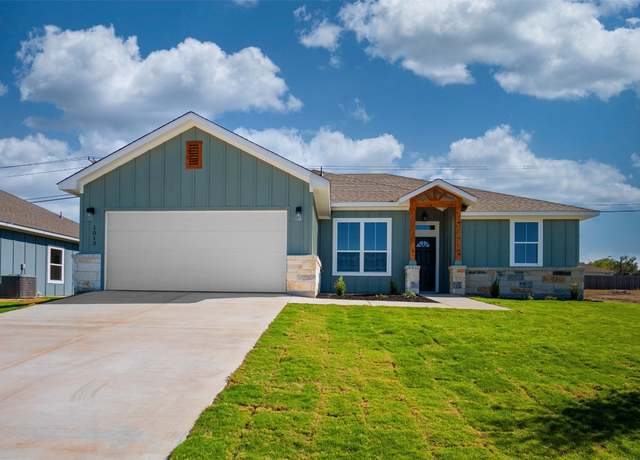 Property at 1013 Lago Azul Ln, Temple, TX 76504, 4 beds, 2 baths