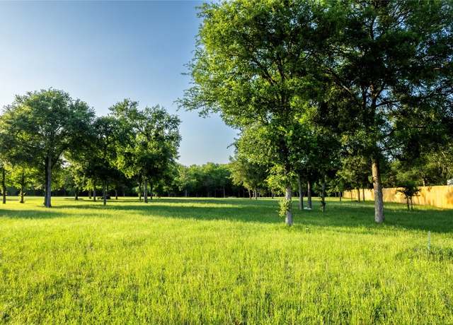 Property at 112 Creekwood Trl, Cedar Creek, TX 78612