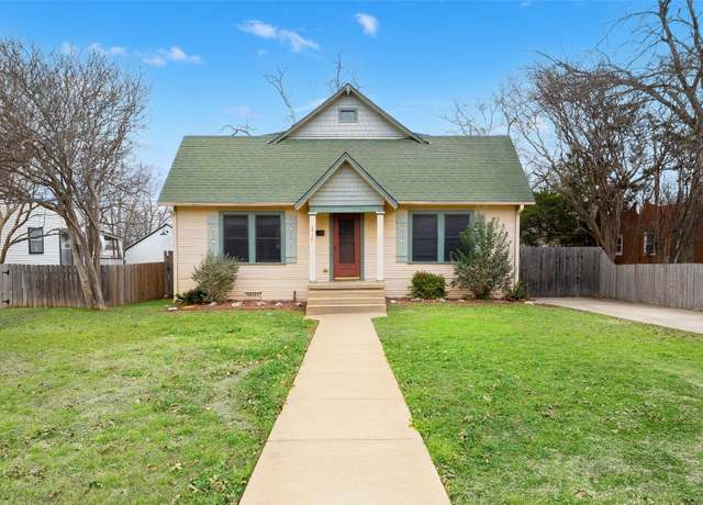 Property at 1710 Lexington St, Taylor, TX 76574, 4 beds, 3.5 baths