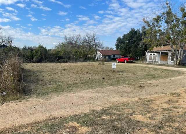 Property at 920 E Cameron (highway 79) Ave #4, Rockdale, TX 76567