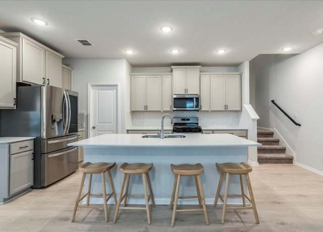 Property at 108 Condesa St, Kyle, TX 78640, 4 beds, 3 baths