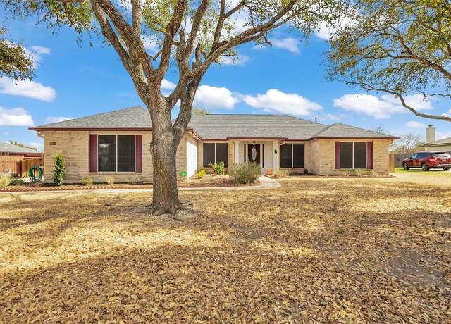Property at 3607 Winding Way, Round Rock, TX 78664, 3 beds, 2 baths