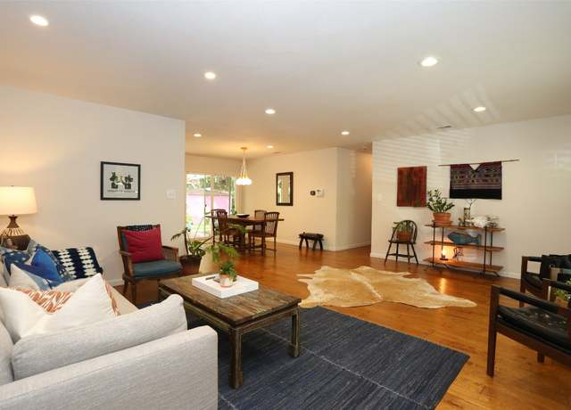 Property at 910 Emerald Wood Dr, Austin, TX 78745, 3 beds, 1.5 baths