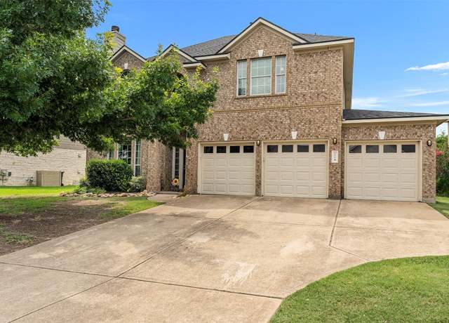 Property at 124 N Field St, Round Rock, TX 78681, 4 beds, 3 baths