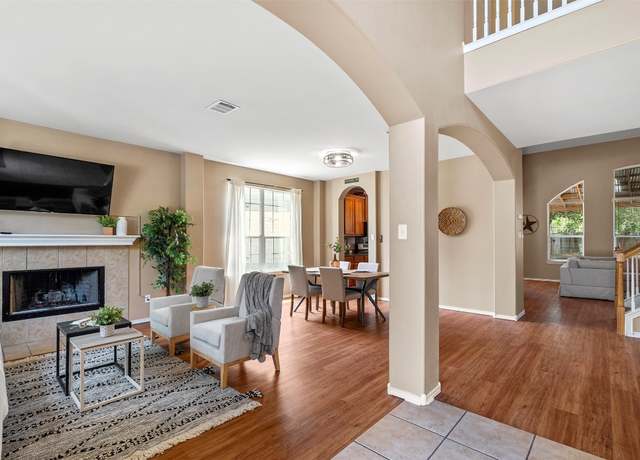 Property at 124 N Field St, Round Rock, TX 78681, 4 beds, 3 baths