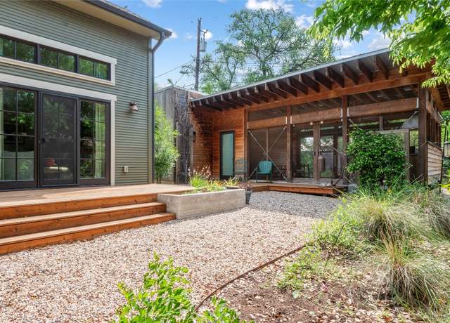 Property at 3003 Kuhlman Ave, Austin, TX 78702, 3 beds, 3 baths
