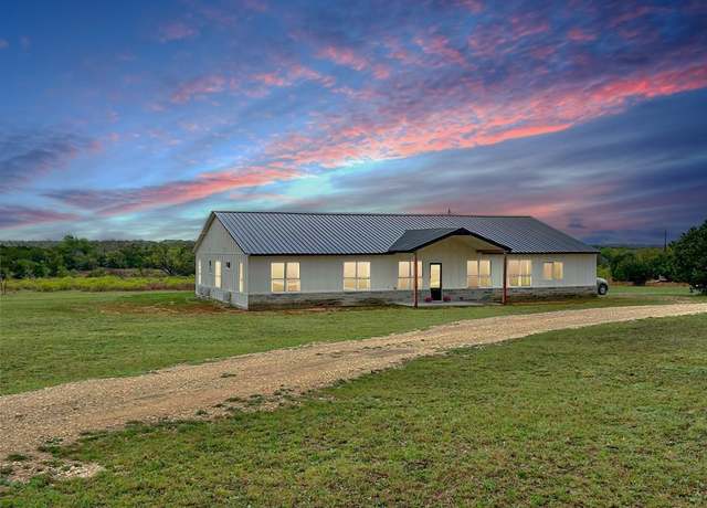 Property at 720 County Road 2337, Lampasas, TX 76550, 4 beds, 3 baths