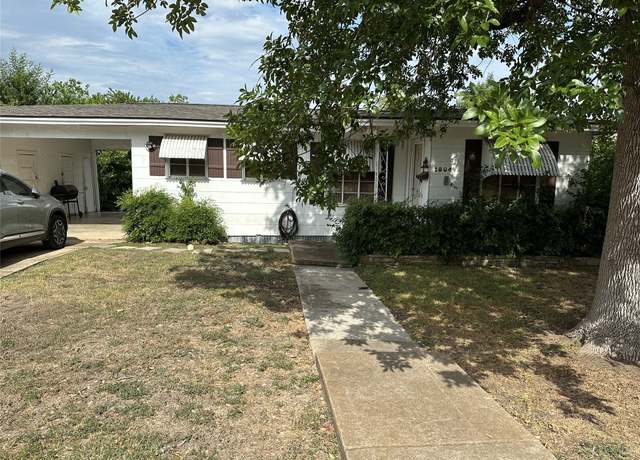 Property at 1804 Davis St, Taylor, TX 76574, 2 beds, 1 bath