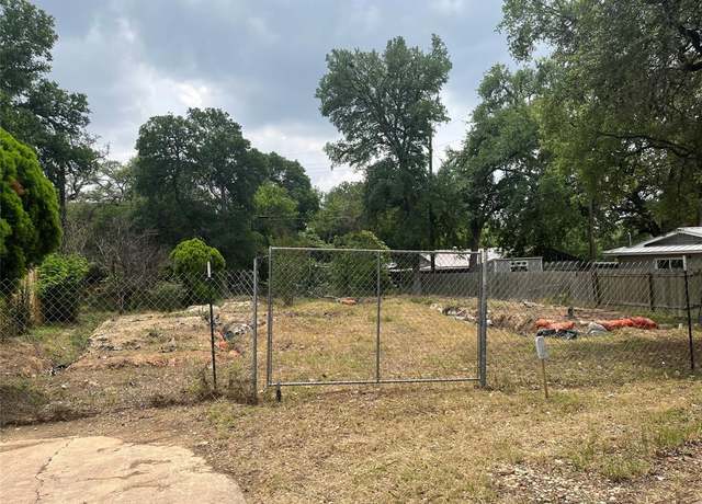 Property at 4621 Menchaca Rd, Austin, TX 78745