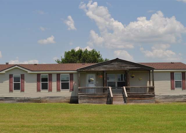 Property at 10901 Harmon School Rd, Burton, TX 77835, 4 beds, 2 baths