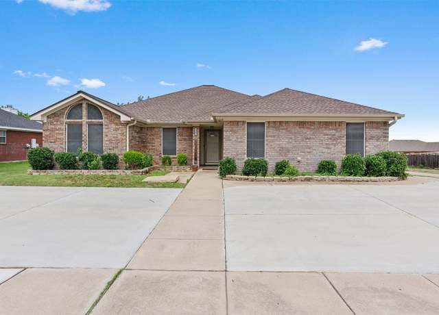 Property at 4401 Maggie Dr, Killeen, TX 76549, 4 beds, 2 baths