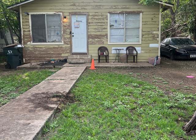 Property at 410 Railroad St, San Marcos, TX 78666, 2 beds, 1 bath