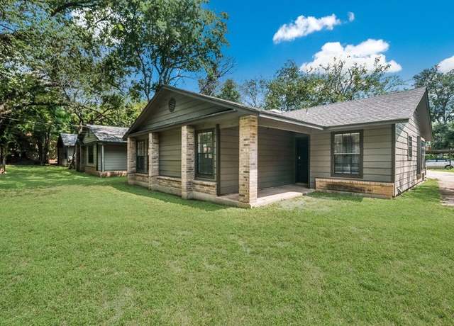 Property at 1102-1104-1106 Academy St, San Marcos, TX 78666, 9 beds, 6 baths