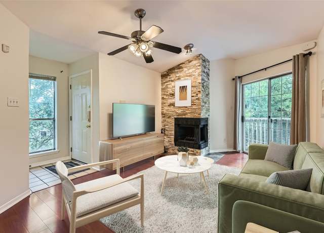 Property at 2450 Wickersham Ln #712, Austin, TX 78741, 1 bed, 1 bath