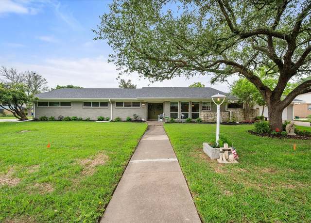 Property at 1410 Hummingbird Dr, Hillsboro, TX 76645, 4 beds, 2.5 baths