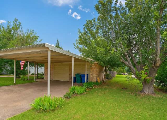 Property at 2705 Smith Ave, Taylor, TX 76574, 3 beds, 2 baths