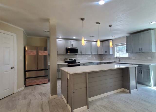 Property at 114 Bryson Bnd, Liberty Hill, TX 78642, 4 beds, 2 baths
