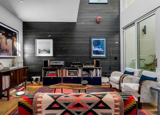 Property at 1603 Woodlawn Blvd Unit B, Austin, TX 78703, 2 beds, 2.5 baths