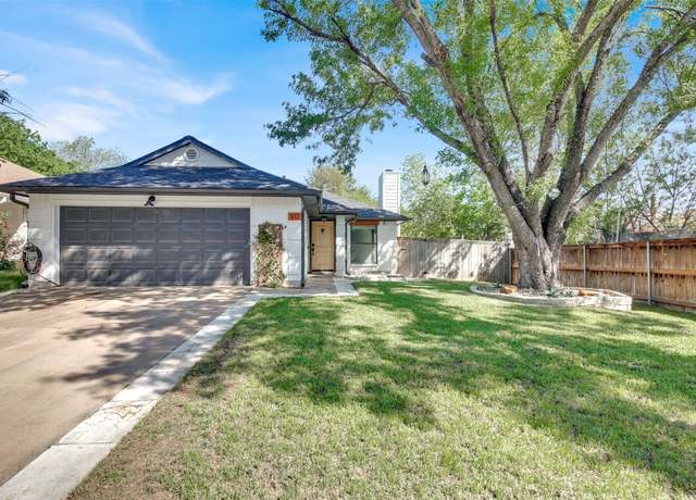 Property at 812 Saunders Dr, Round Rock, TX 78664, 4 beds, 2 baths