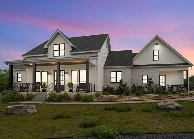 Property at 305 Spicewood Trails Dr, Spicewood, TX 78669, 3 beds, 3.5 baths