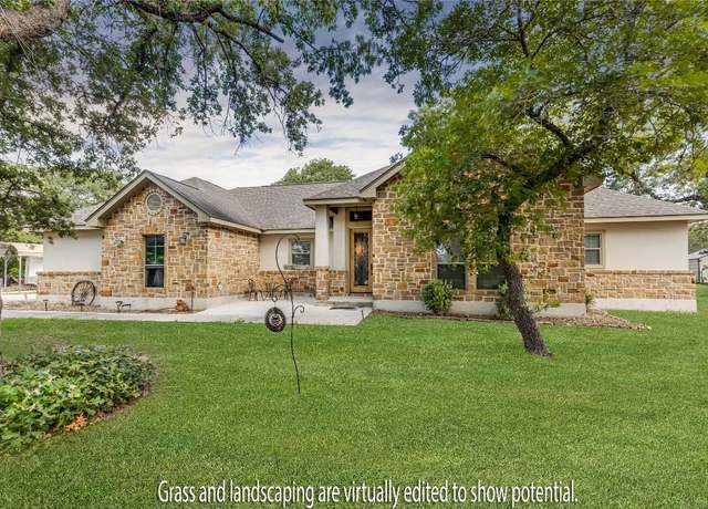 Property at 205 Sendera Xing, La Vernia, TX 78121, 4 beds, 2 baths