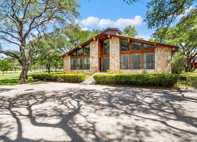 Property at 101 Hunters Glen Dr, San Marcos, TX 78666, 9 beds, 8.5 baths