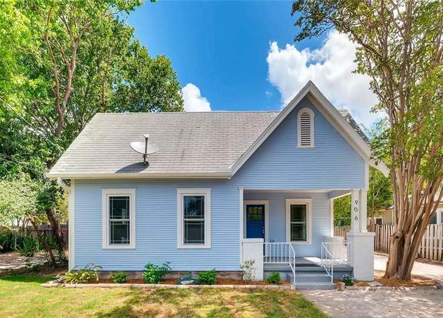 Property at 906 E 38 1/2 St, Austin, TX 78751, 3 beds, 2 baths
