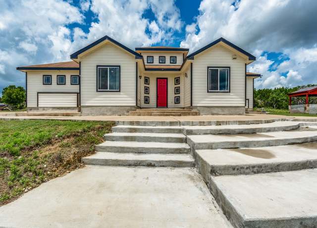 Property at 14301 S Green Hills Loop, Austin, TX 78737, 5 beds, 2 baths