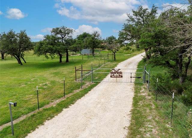 Property at 908 Spring Creek Rd, Florence, TX 76527, 3 beds, 2 baths