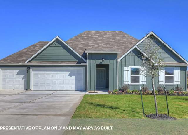 Property at 412 Barron Estate Dr, Lockhart, TX 78644, 3 beds, 2 baths