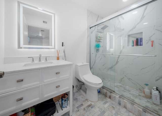 Property at 2408 Longview St #109, Austin, TX 78705, 2 beds, 1 bath