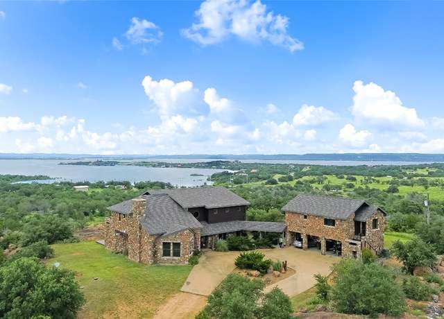 Property at 311 Granite Cir, Burnet, TX 78611, 3 beds, 3.5 baths