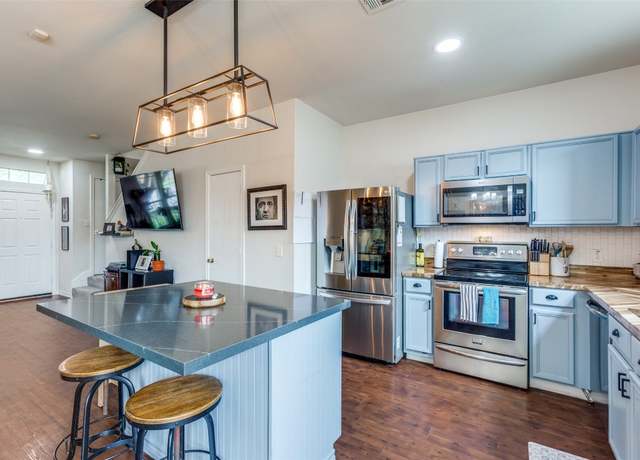Property at 18701 Golden Eagle Way, Elgin, TX 78621, 2 beds, 2.5 baths