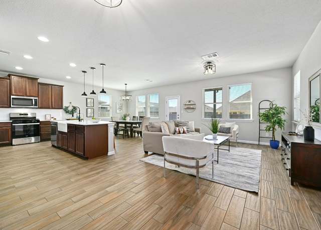 Property at 140 Nogalito Way, Leander, TX 78641, 4 beds, 2.5 baths