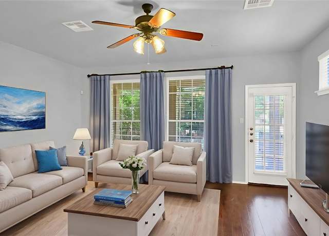 Property at 16100 S Great Oaks Dr #2202, Round Rock, TX 78681, 2 beds, 2.5 baths