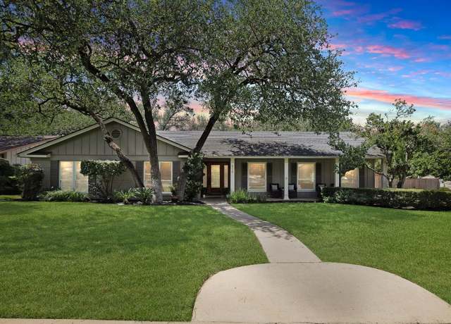 Property at 7110 Spurlock Dr, Austin, TX 78731, 5 beds, 3 baths