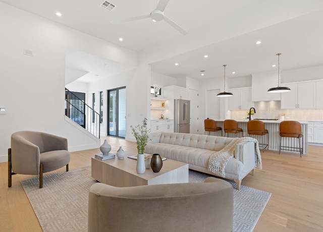 Property at 814 Stark St, Austin, TX 78756, 4 beds, 3.5 baths